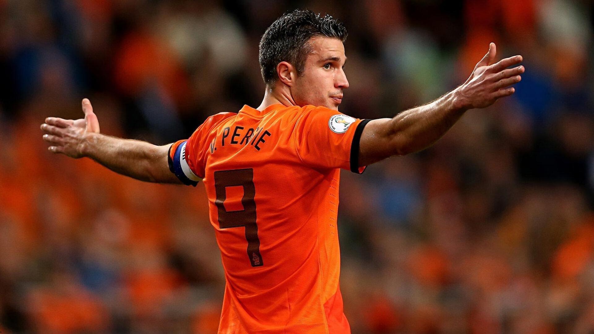 曼联夏季大变革，仅四人非卖，重建计划震撼足坛